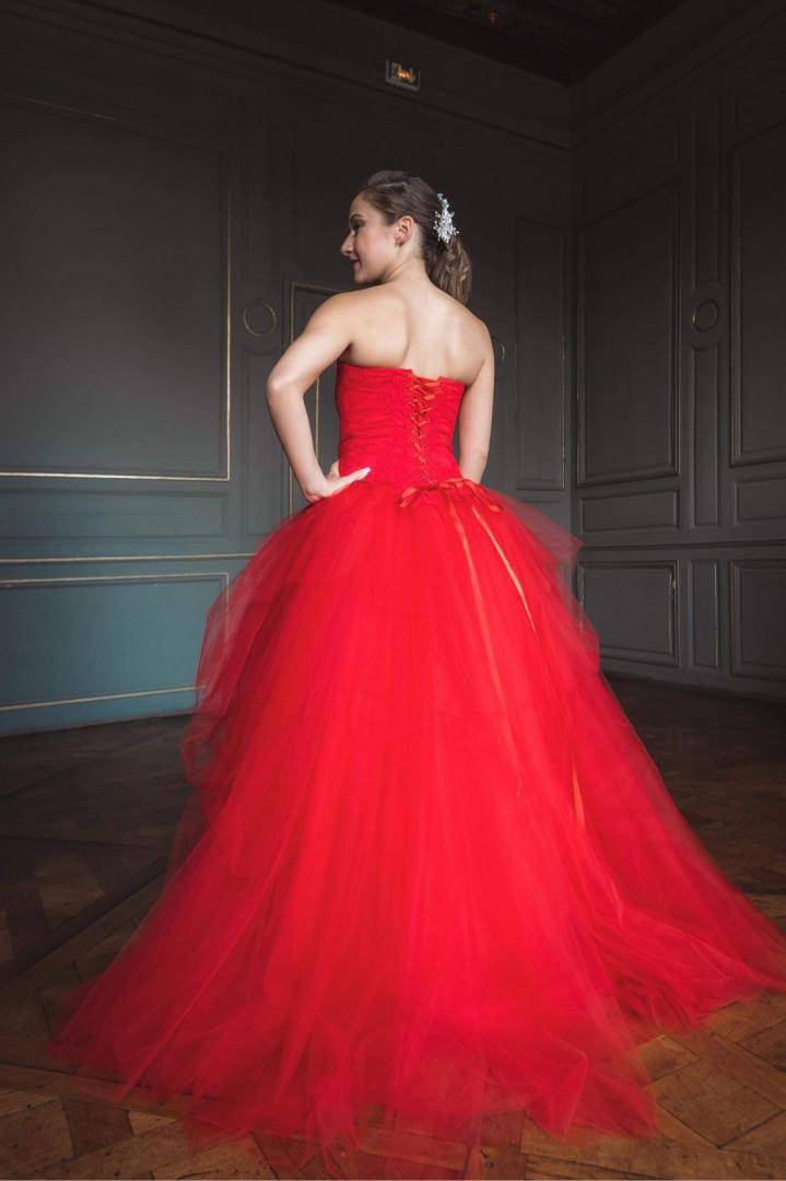 Robes de mariée rouge